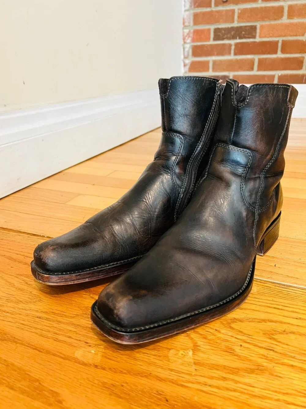 ALDO Men's Black Leather Chelsea Boots Square Toe Ankle Zip Size 44 US 11 Casual